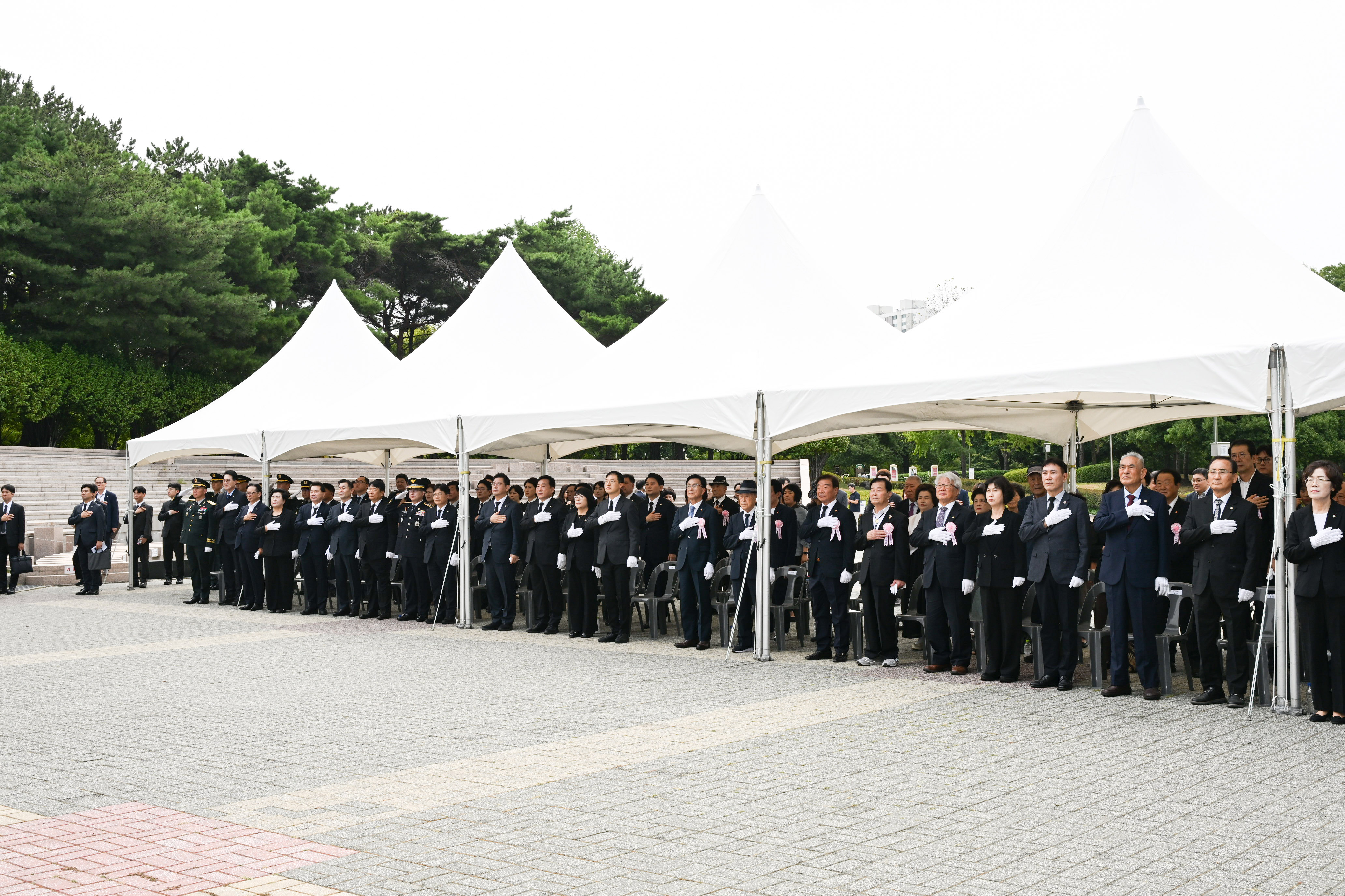 제81주년 광복절 기념 울산항일독립운동 기념탑 참배3
