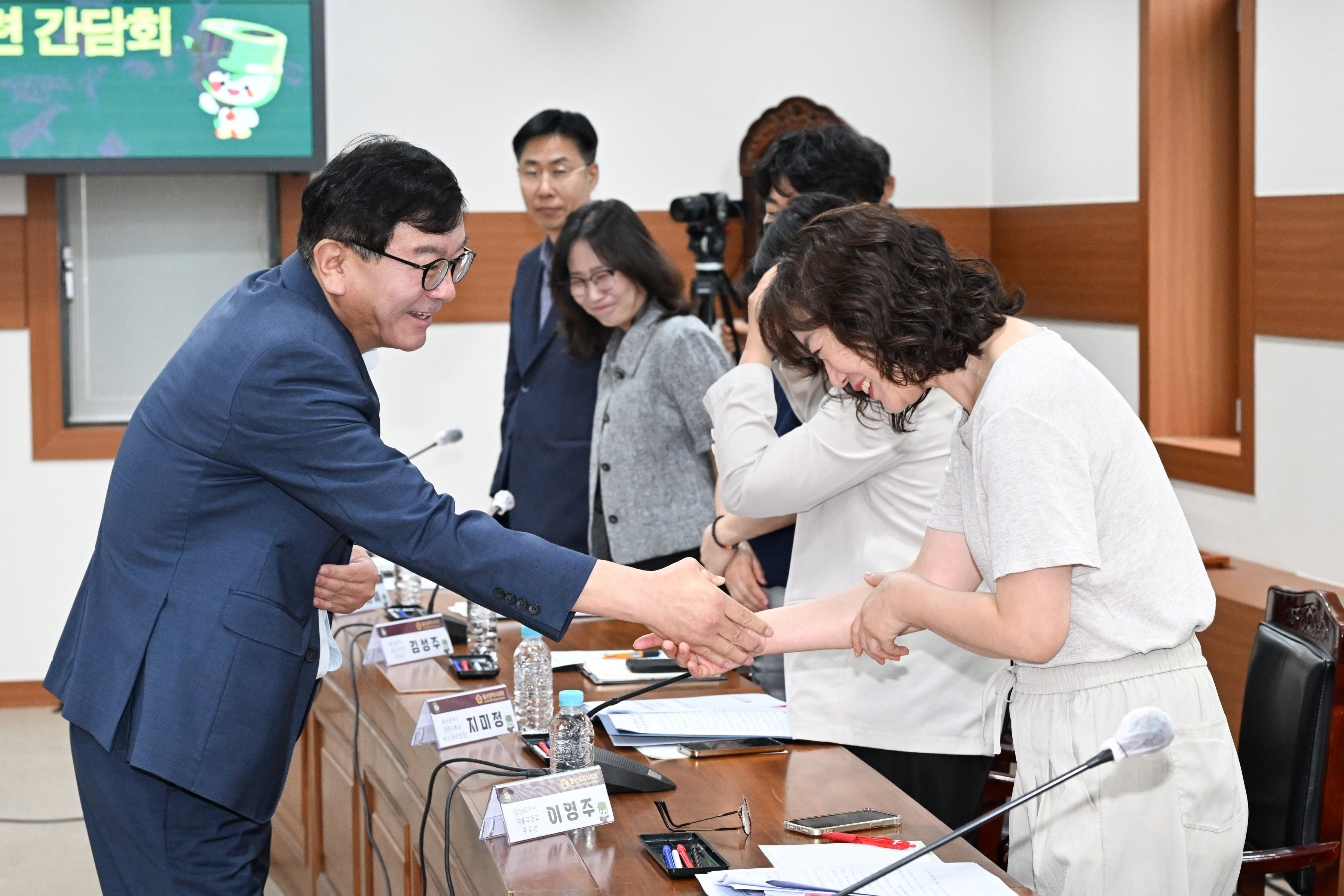 홍성우 부의장, 청소년 교통 복지 및 이동권 증진을 위한 조례 개정 관련 간담회11
