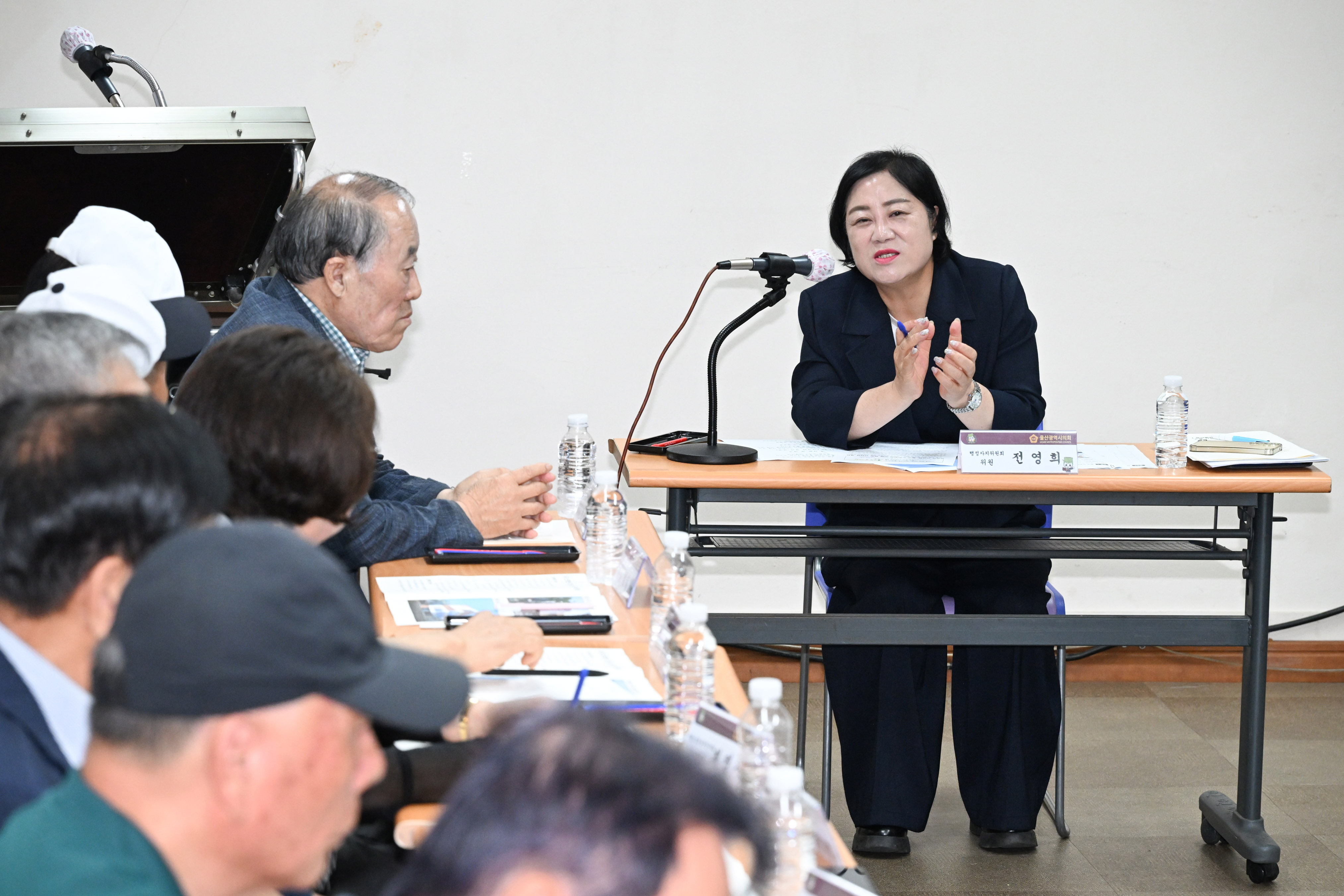 전영희 의원, 동구 노인회관 건립 현안 간담회4