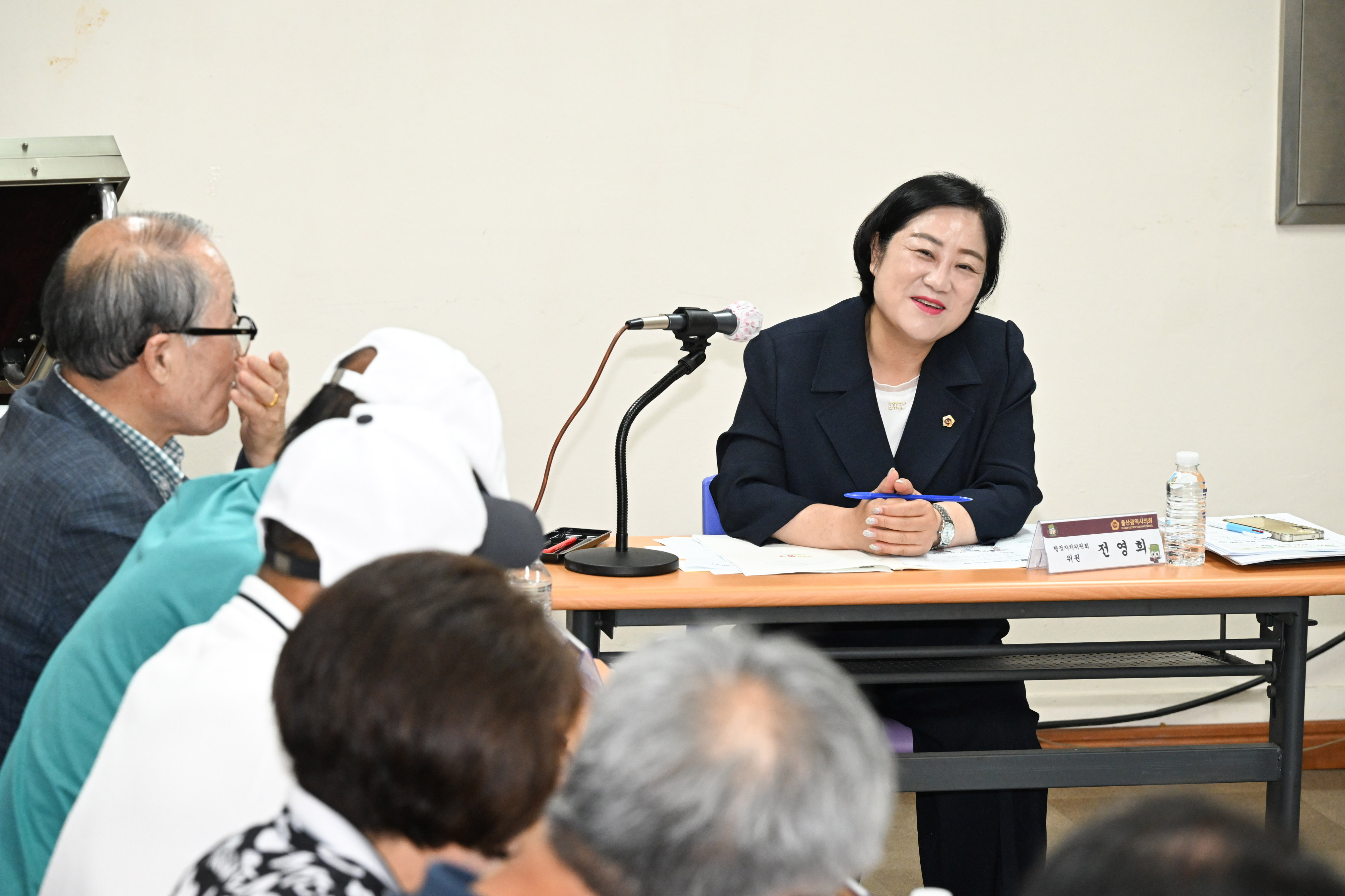 전영희 의원, 동구 노인회관 건립 현안 간담회9
