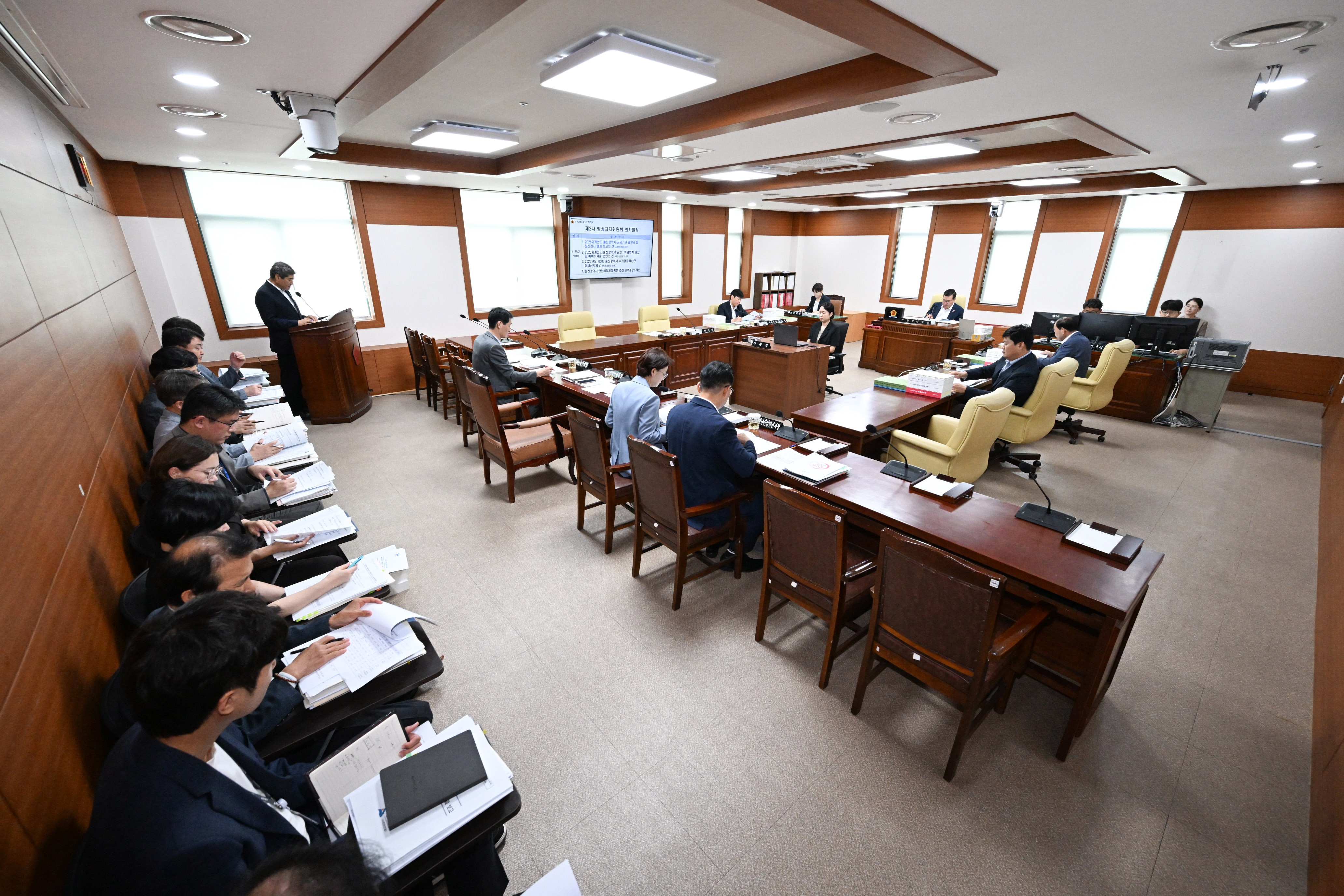 행정자치위원회, 시민안전실 소관 2026년도 제3회 울산광역시 추경예산안 예비심사3