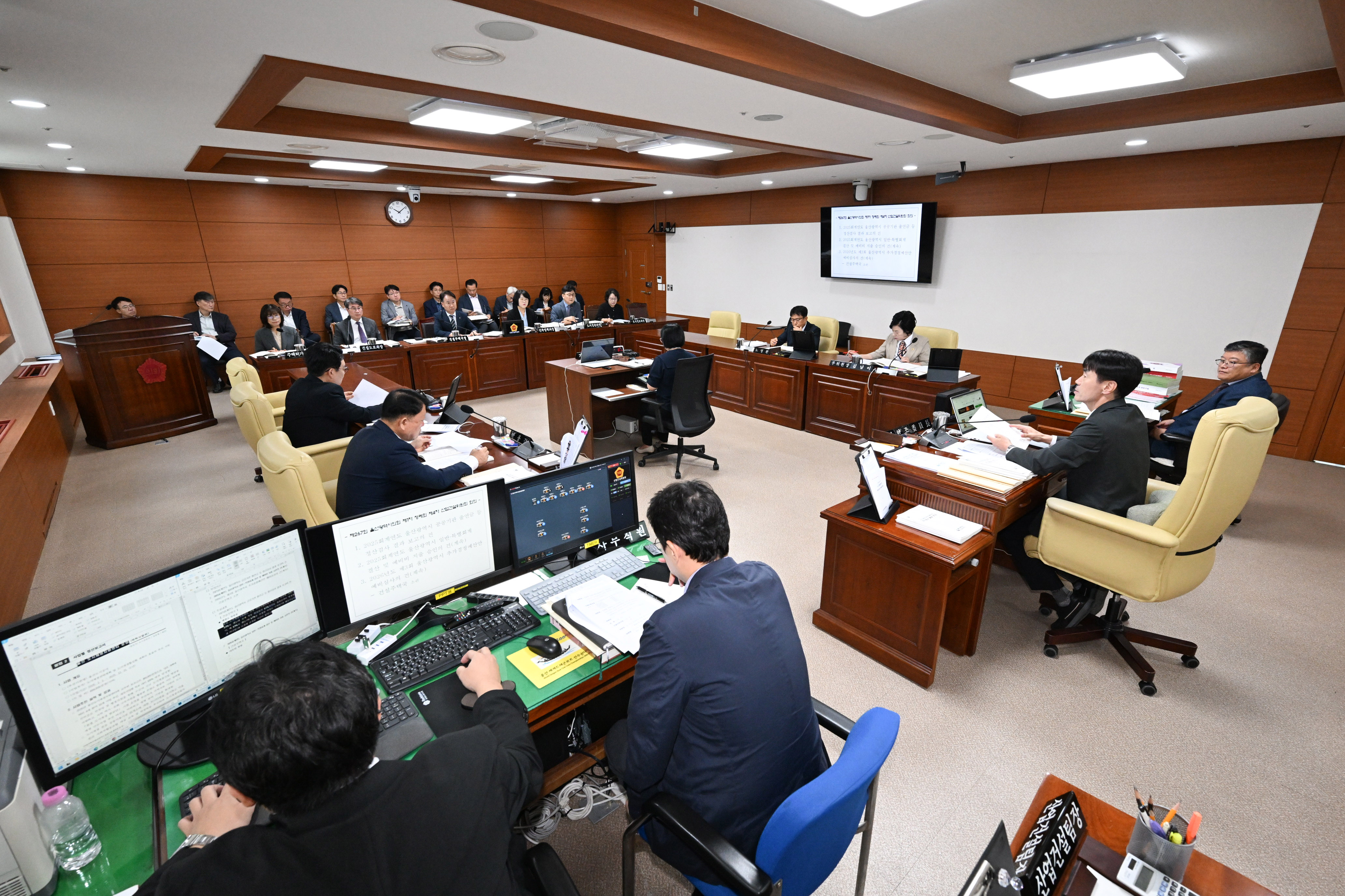 산업건설위원회, 건설주택국 소관 2026년도 제3회 울산광역시 추경예산안 예비 심사3